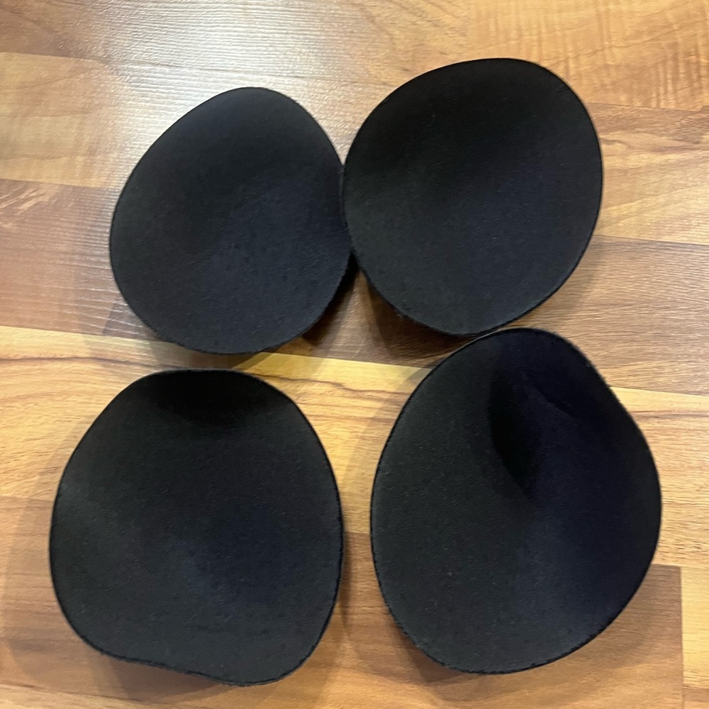 Black Bra pads